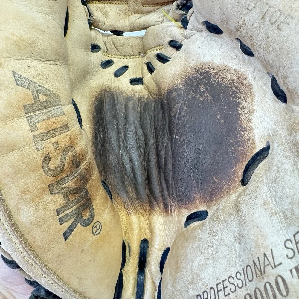 All Star CM3000TN Pro Elite Catchers Glove Leather Game Used Japan RHT